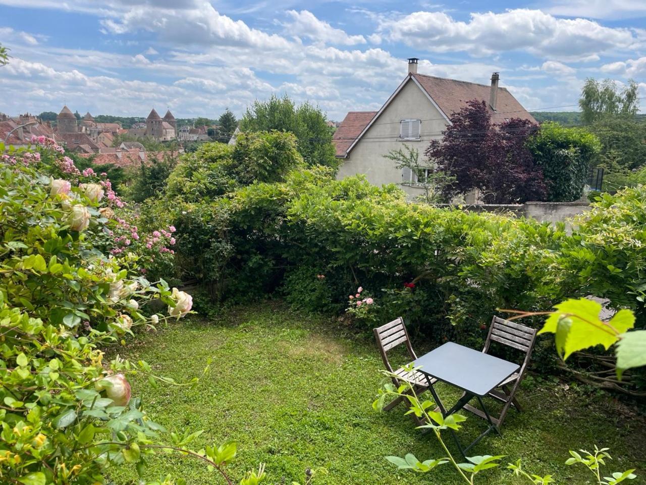 Chez Katia Hotel Semur-en-Auxois Kültér fotó